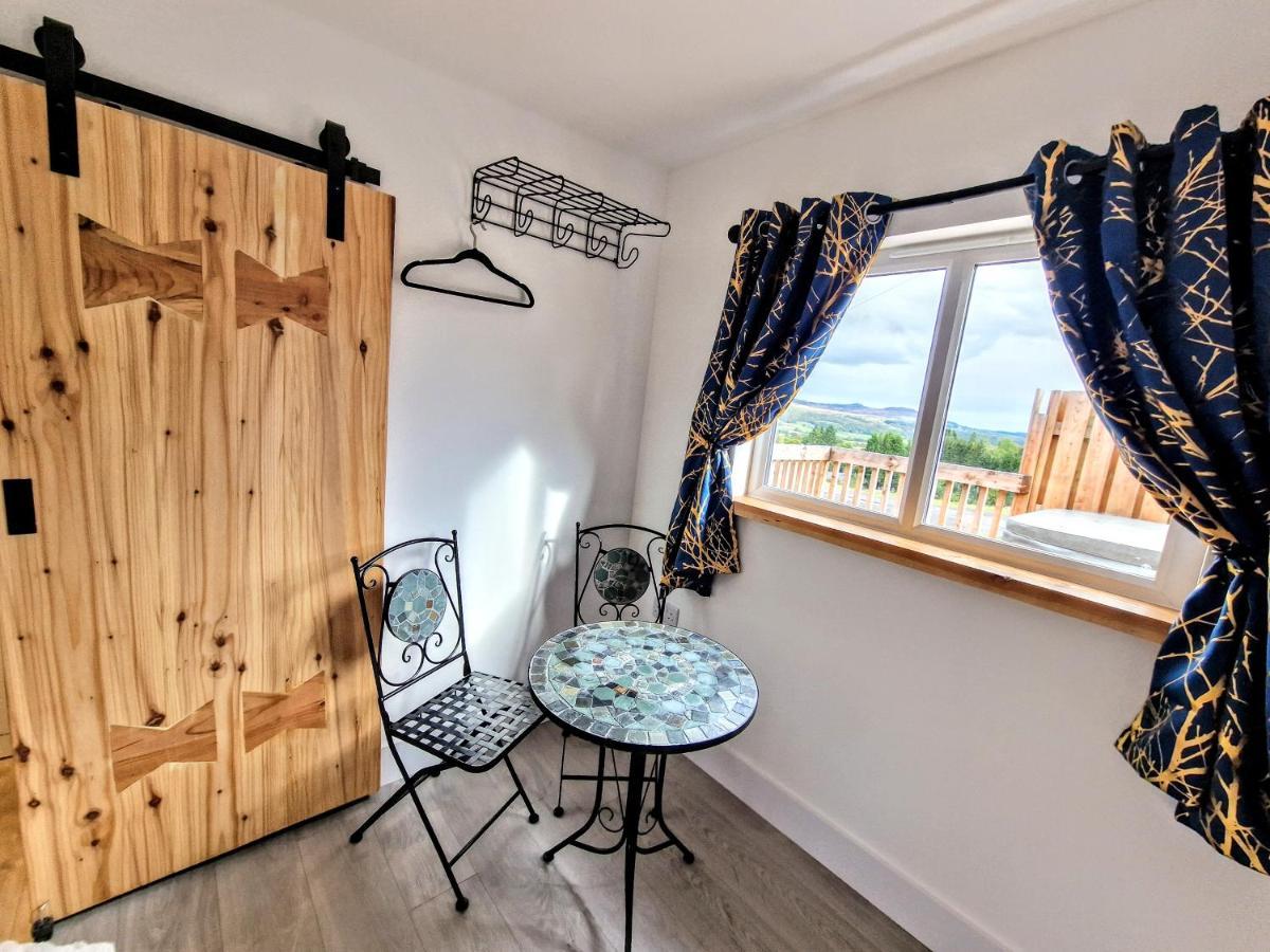 Kaoglen Lodge - Fawn Pod - Hot Tub - Dogs - Pitlochry - Luxury Blairgowrie and Rattray Exterior photo