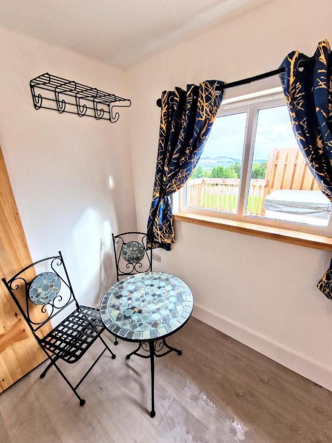 Kaoglen Lodge - Fawn Pod - Hot Tub - Dogs - Pitlochry - Luxury Blairgowrie and Rattray Exterior photo