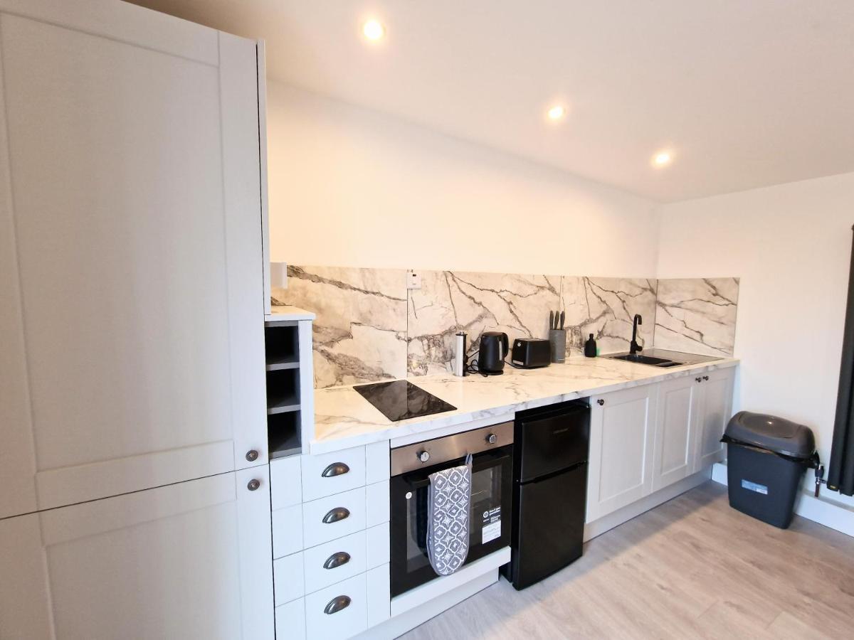Kaoglen Lodge - Fawn Pod - Hot Tub - Dogs - Pitlochry - Luxury Blairgowrie and Rattray Exterior photo