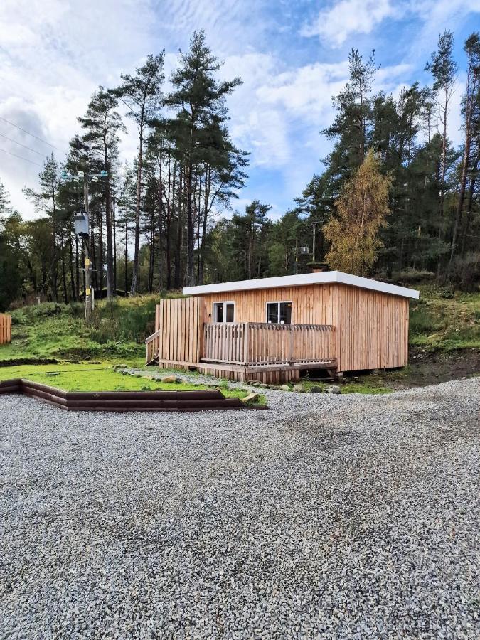 Kaoglen Lodge - Fawn Pod - Hot Tub - Dogs - Pitlochry - Luxury Blairgowrie and Rattray Exterior photo